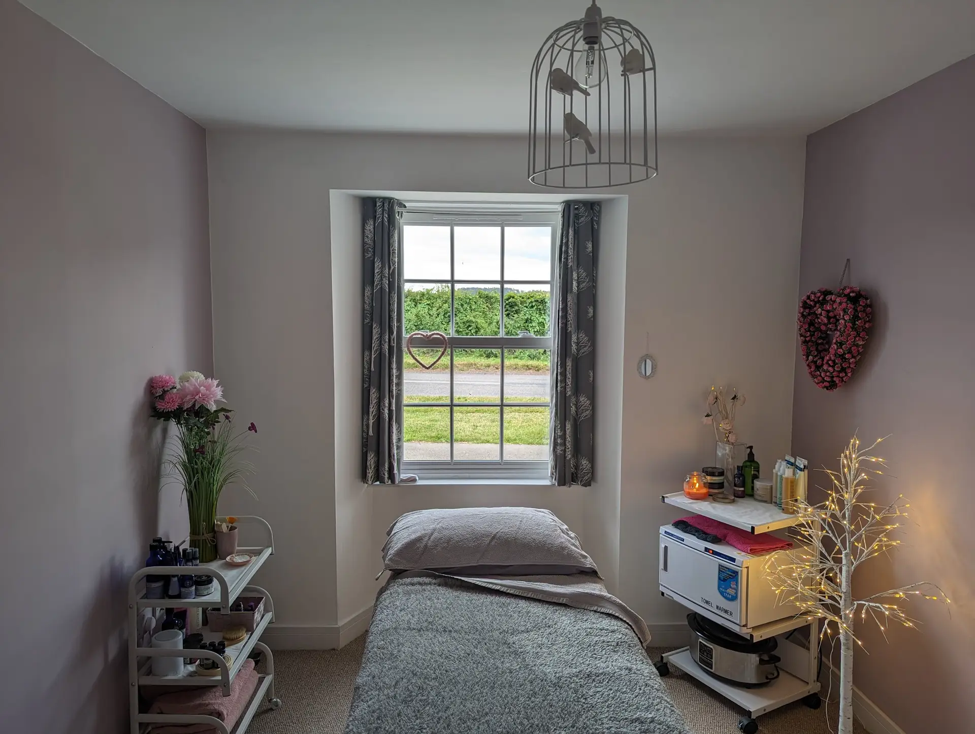 Relaxing treatment room at Heavenly Treatments in Kelso